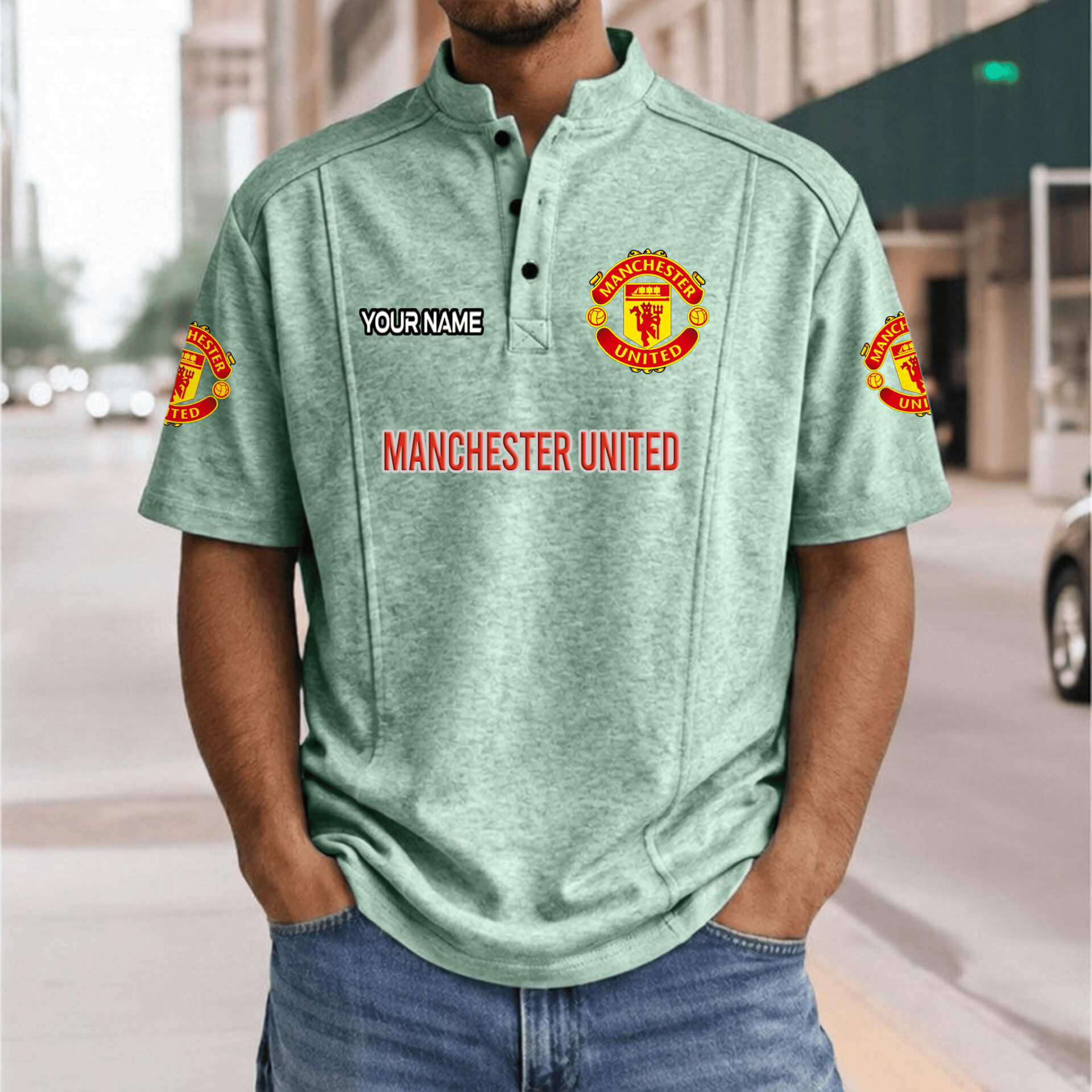 Manchester United – Henley Polo Shirt Nieuwe Versie with Your Name Manchester United – Henley Polo Shirt Nieuwe Versie with Your Name