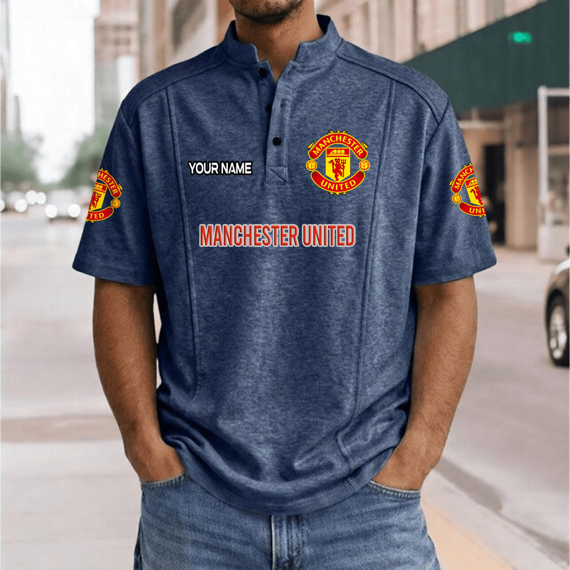 Manchester United – Henley Polo Shirt Nieuwe Versie with Your Name Manchester United – Henley Polo Shirt Nieuwe Versie with Your Name